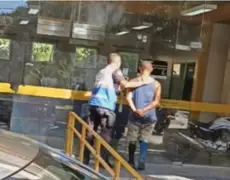  Incêndio criminoso assusta moradores da Serrinha de Várzea, em Niterói: suspeito é preso
