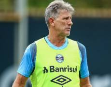 Oferta do Vasco é considerada baixa pelo técnico Renato Gaúcho