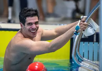 Delegação brasileira de natação paralímpica embarca para o Mundial em Portugal
