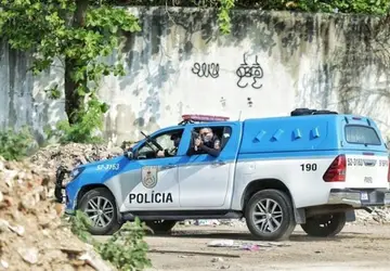 Integrantes do CV são presos na comunidade do Feijão em São Gonçalo
