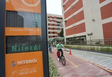 Dispositivo de monitoramento de ciclistas entra em operação na Avenida Marquês do Paraná, conectando o Centro a Icaraí