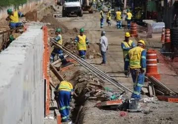 De Novo! Tubulação de gás é danificada durante obra do Muvi em São Gonçalo
