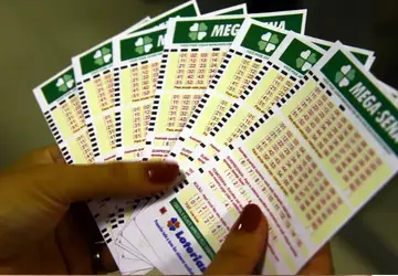 Mega-Sena realiza o sorteio de um prêmio acumulado, que pode chegar a R$ 72 milhões