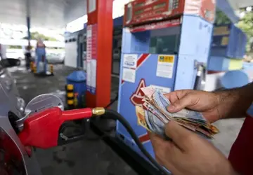 Etanol aumenta 3,28% e gasolina fica mais cara no Rio de Janeiro