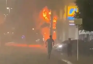 Incêndio em pousada deixa 10 pessoas mortas 