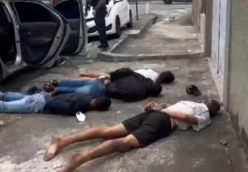 Perseguição policial em São Gonçalo termina com tiroteio e prisões