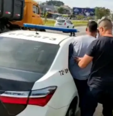 Acusado de roubar motorista de caminhão é preso na RJ-106, em Maricá