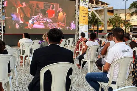 Cinema Presente na Praça leva filmes para municípios fluminenses