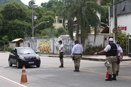 Niterói retoma barreiras em diferentes bairros nos fins de semana