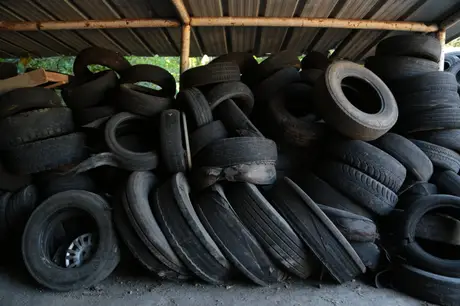 Prefeitura disponibiliza serviço de coleta de pneus usados