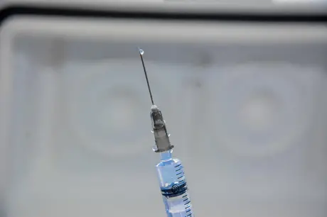 Itaboraí recebe doses da Pfizer e avança vacinação de pessoas com comorbidades