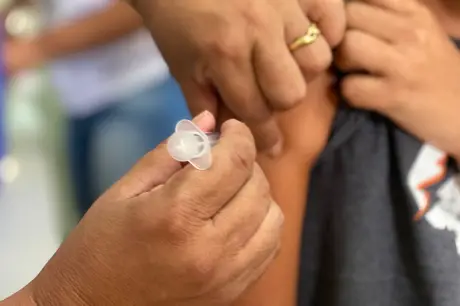 São Gonçalo alerta para baixa cobertura vacinal em crianças