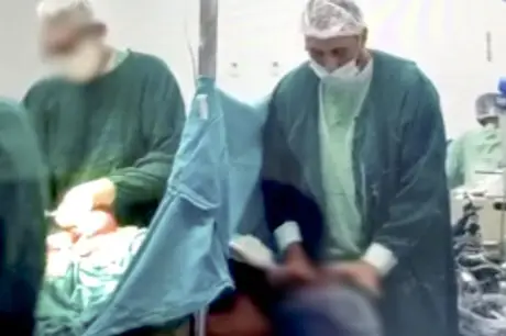  Técnica de enfermagem resgata celular que filmou anestesista estuprando paciente