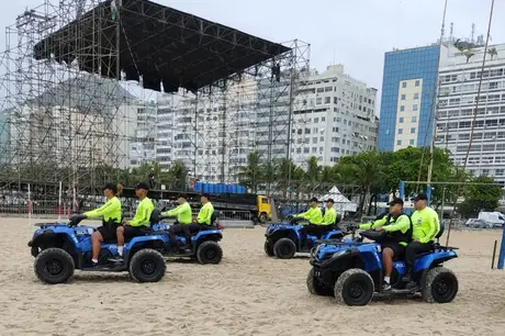 Polícia Militar irá atuar em pontos de revista controlada durante o réveillon de Copacabana