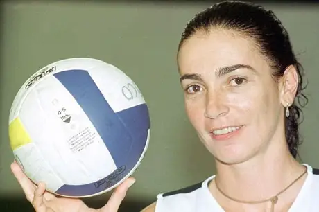 A ex-atleta Isabel do vôlei e mais 13 profissionais de diferentes áreas serão homenageados na Alerj 