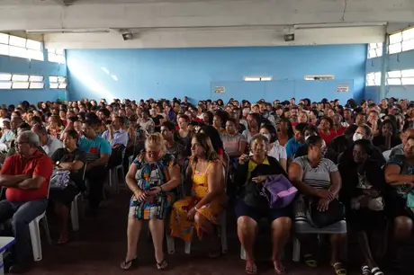 Mais de 400 pessoas iniciam curso profissionalizante em São Gonçalo
