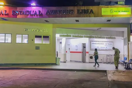 Troca de tiros termina com baleados e 6 presos no Morro do Estado, em Niterói