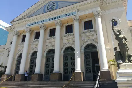 Ministério Público investiga supostas irregularidades na Câmara de Niterói