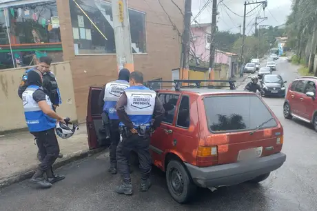 Preso em São Gonçalo após furtar carro em mercado de Niterói