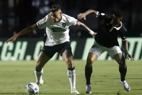 Botafogo perde clássico contra o Vasco e segue empatado com o Palmeiras no Brasileirão