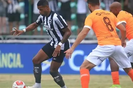 Botafogo inicia o placar com uma vantagem de 2 a 0, mas acaba cedendo o empate para o Nova Iguaçu