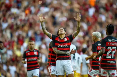 Flamengo derrota Volta Redonda no Maracanã