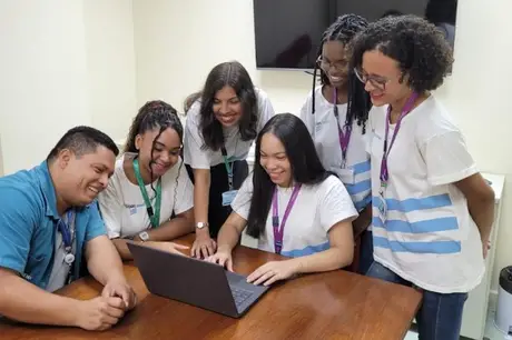 Jovens aprendizes da Firjan Senai em São Gonçalo vencem desafio realizado pela Nasa 