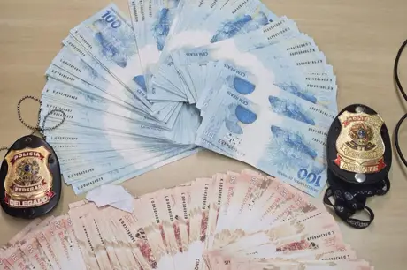 Mulher é presa com R$ 29 mil falsificados em agência dos Correios de Itaboraí 