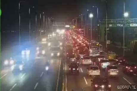 Trânsito: Ponte Rio-Niterói está bastante congestionada e volta para casa é complicada nesta quinta-feira (14)