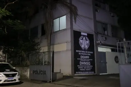 Tragédia em Niterói: Casal é encontrado morto a tiros dentro de casa