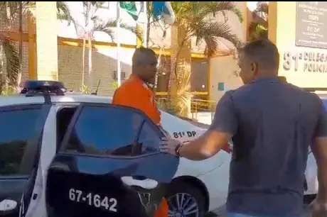 Policiais de Niterói prendem homem que assaltou agência dos Correios e roubou mais de R$ 40 mil