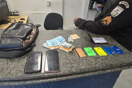 Homem é preso após furtar benefícios de clientes em banco de Niterói