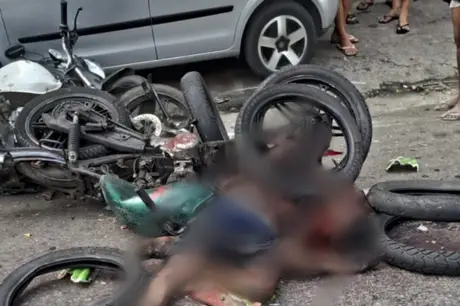 Motorista perde o controle de ônibus e mata homem esmagado na Zona Norte do Rio; veja vídeo
