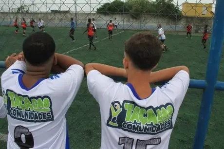 Inicia a Taça das Comunidades de Futebol Society em São Gonçalo